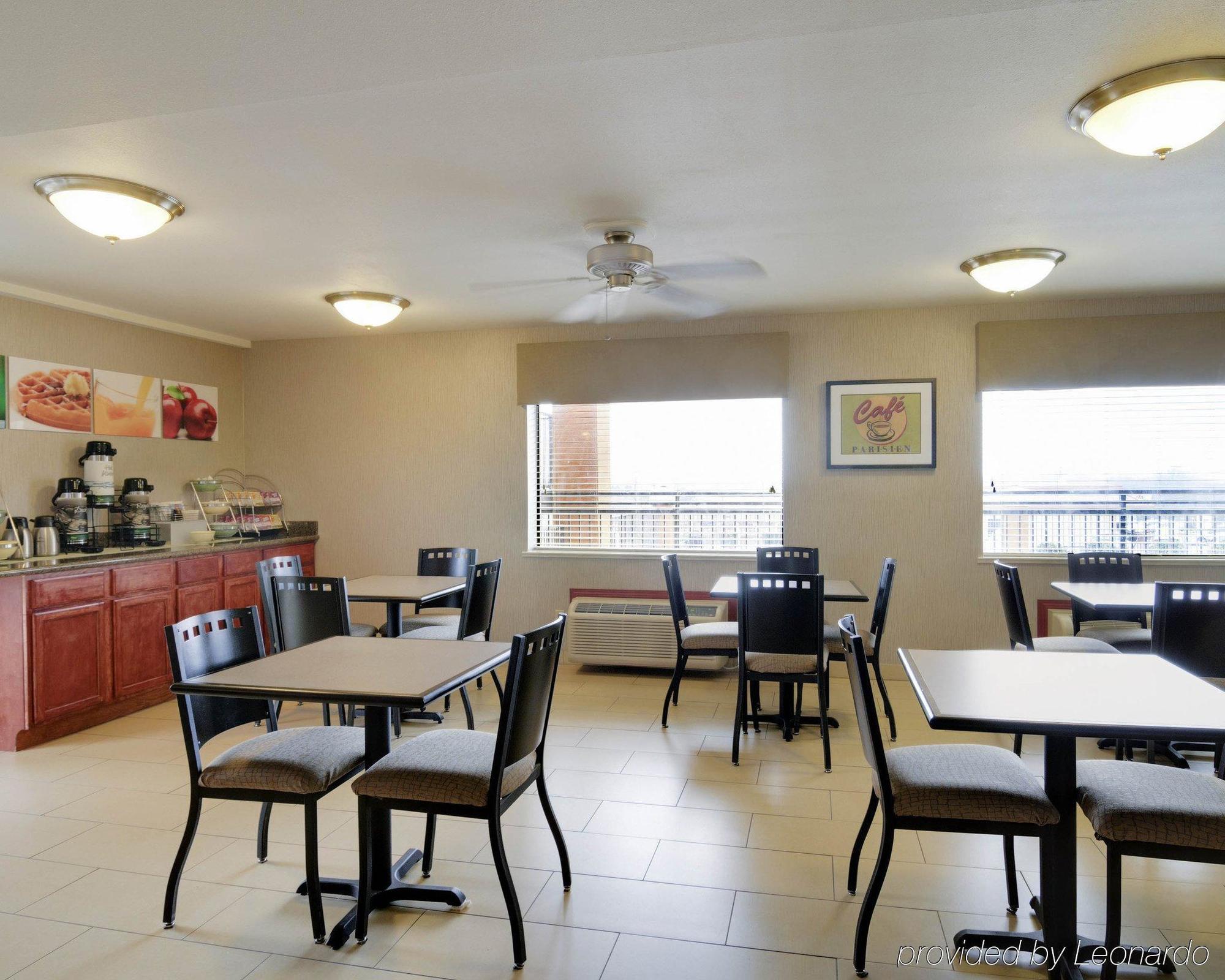 Quality Inn & Suites Clarksville Extérieur photo