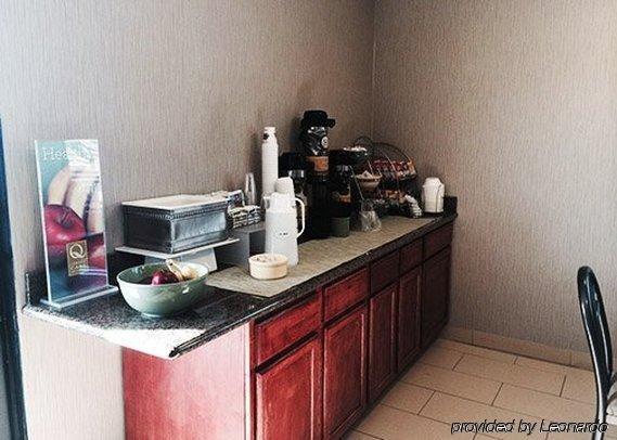 Quality Inn & Suites Clarksville Extérieur photo