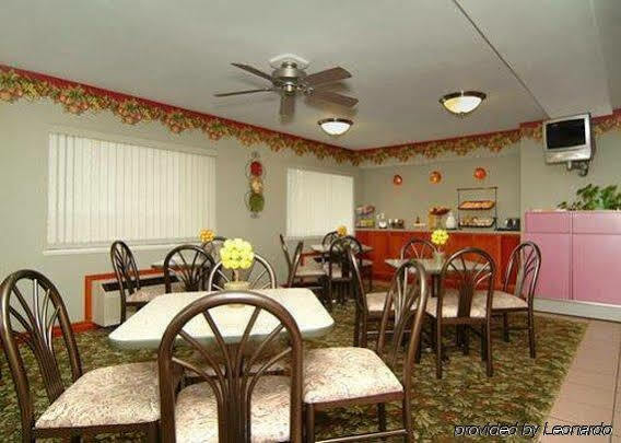 Quality Inn & Suites Clarksville Extérieur photo
